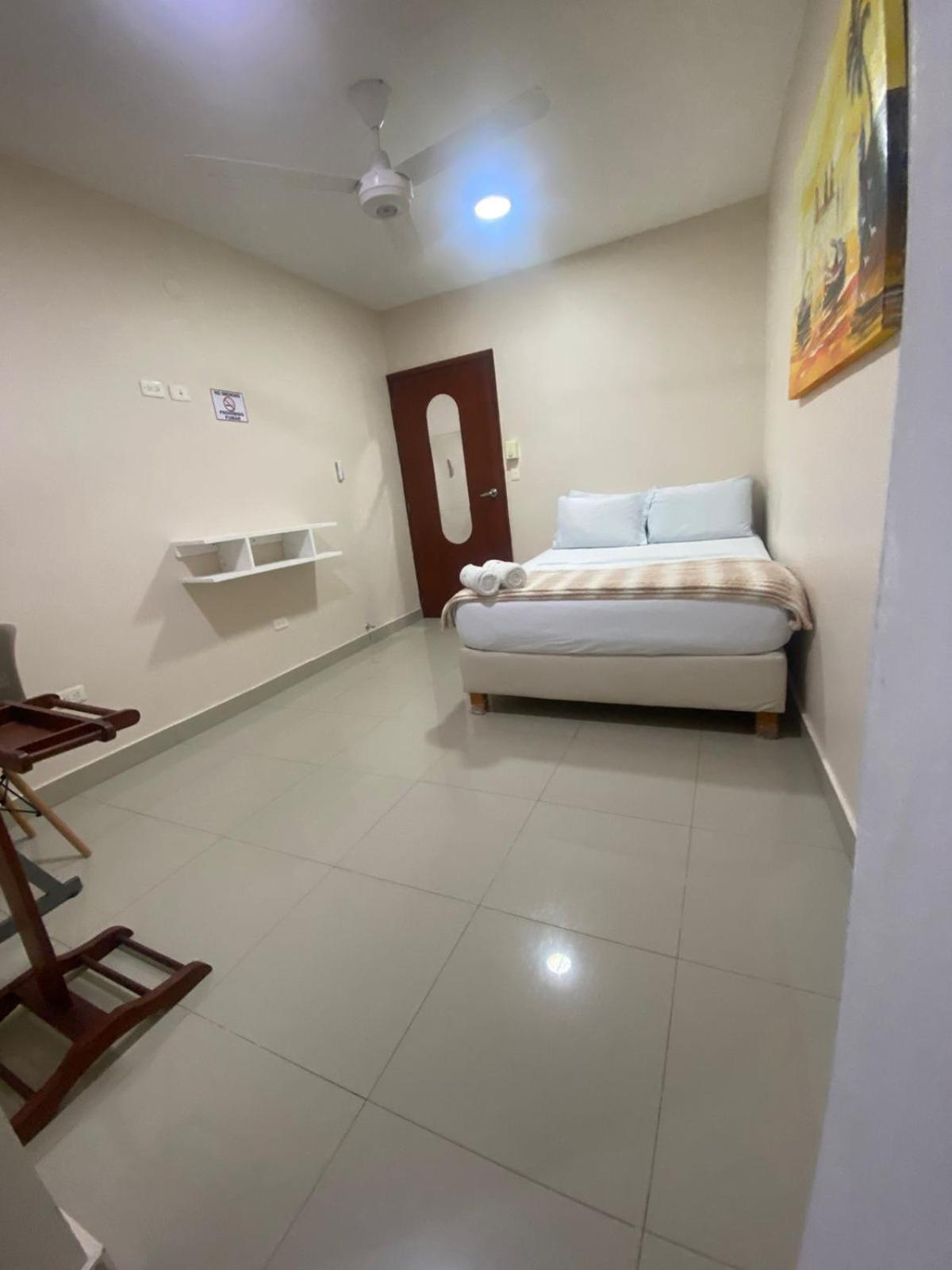 Bed & Breakfast Casa La Nina Neyla 3*