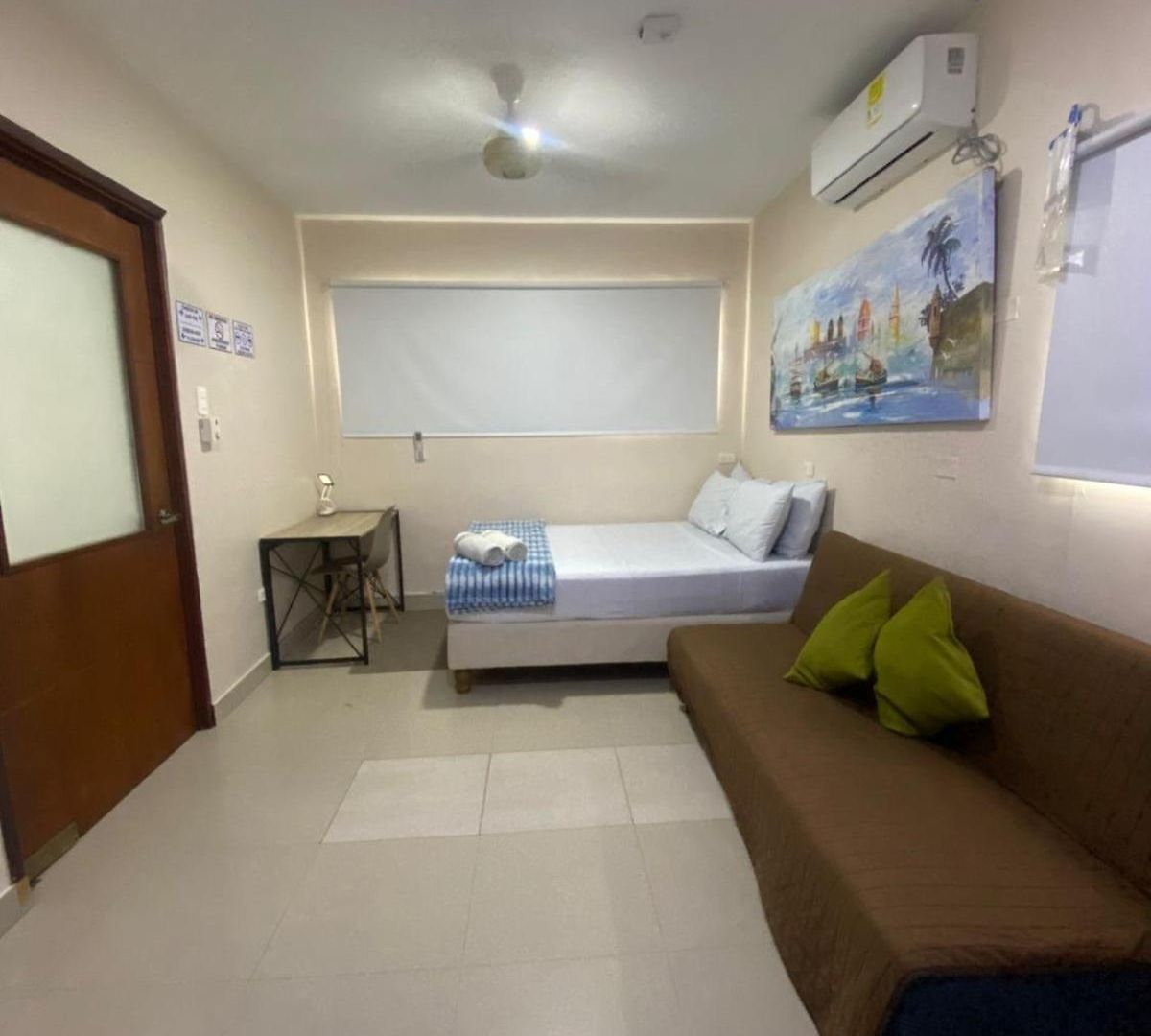 Casa La Nina Neyla Bed & Breakfast 3*