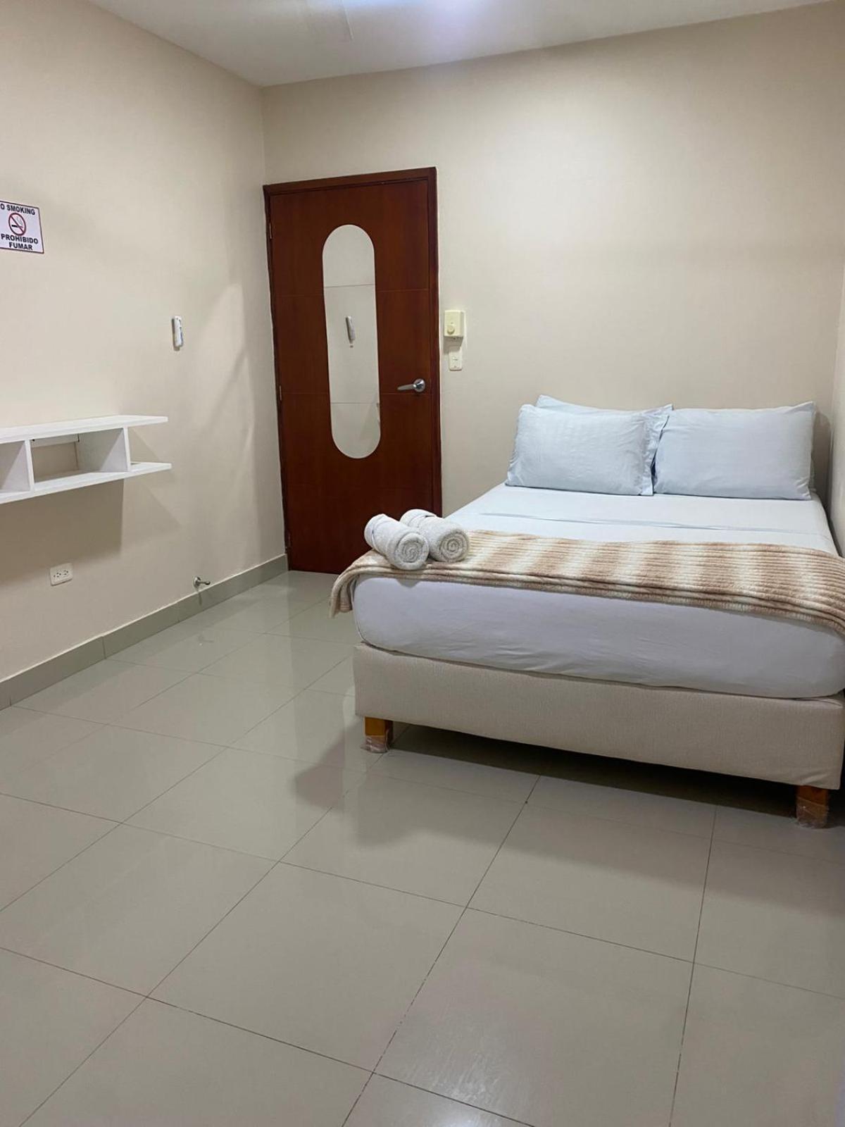 Bed & Breakfast Casa La Nina Neyla Cartagena